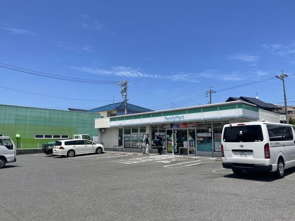 日進市岩崎台3丁目の中古一戸建て(ファミリーマート名東高針店)