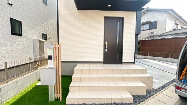 みよし市三好町6期1号棟新築戸建全2棟