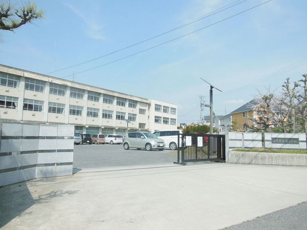 日進市藤塚7丁目の土地(日進市立南小学校)