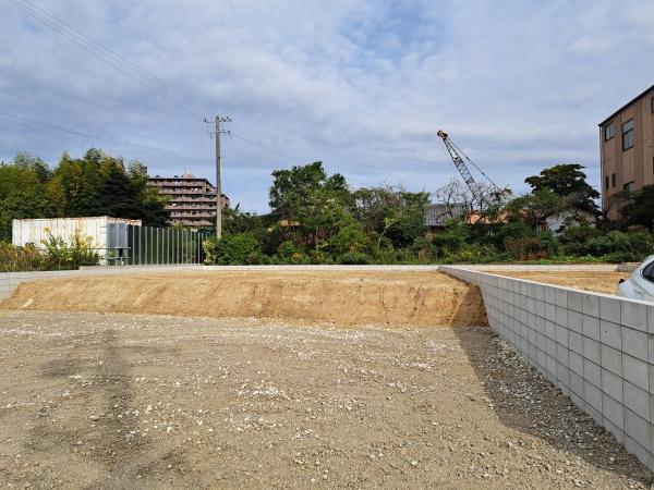 愛知郡東郷町大字春木字白土の土地