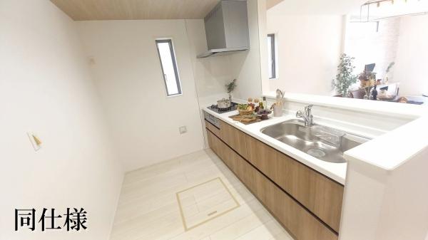 東郷町春木台2期2号棟新築戸建全3棟