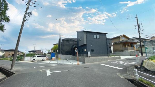 東郷町春木台2期2号棟新築戸建全3棟
