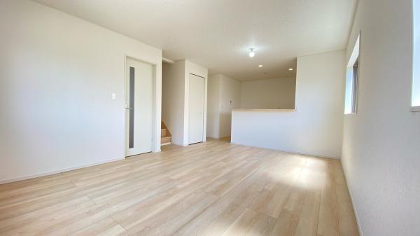 豊明市二村台第101号棟新築戸建全3棟
