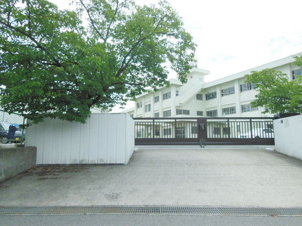 みよし市三好町第222号棟新築戸建全2棟(みよし市立三吉小学校)
