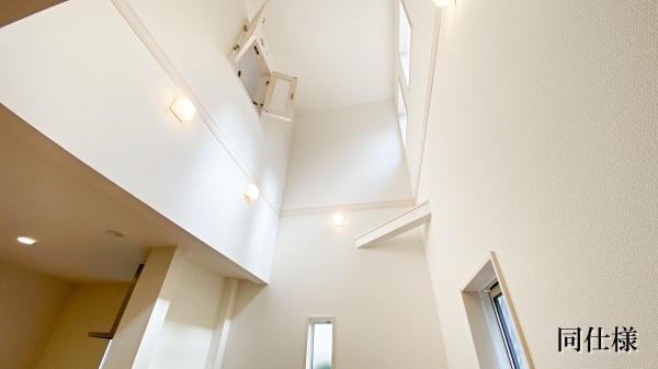 東郷町白鳥1丁目2期1号棟新築戸建全2棟
