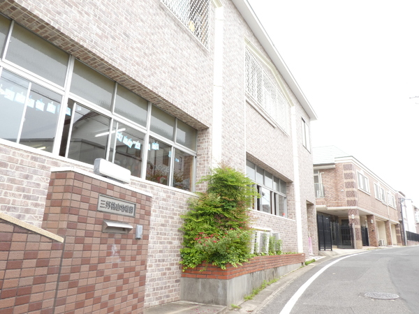 みよし市東蜂ヶ池新築戸建1棟(三好桃山幼稚園)