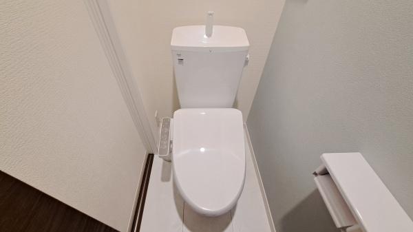 豊田市広川台小学校前　1号棟新築戸建　全2棟