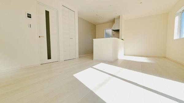 豊田市小坂町　1号棟新築戸建　全2棟