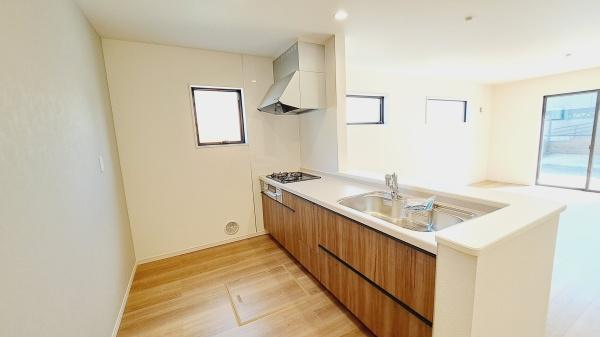 豊田市小坂町　2号棟新築戸建　全2棟