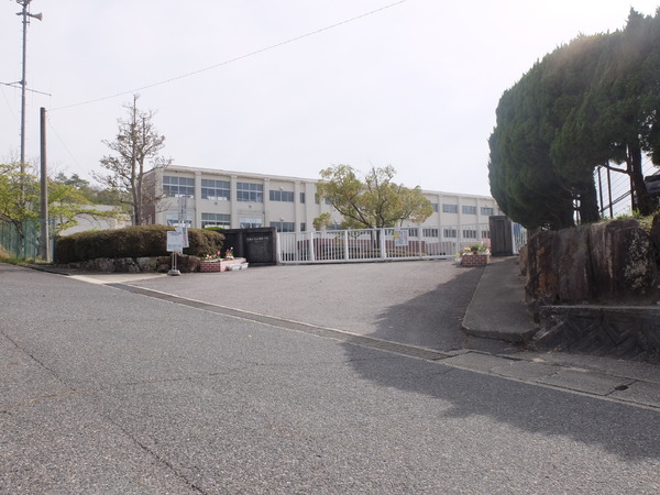 豊田市西中山町 1号棟 新築戸建 全2棟(豊田市立藤岡南中学校)