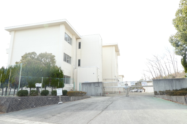 豊田市西中山町 1号棟 新築戸建 全2棟(豊田市立中山小学校)