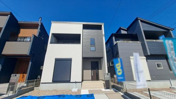 豊田市小坂町13丁目2号棟新築戸建全3棟