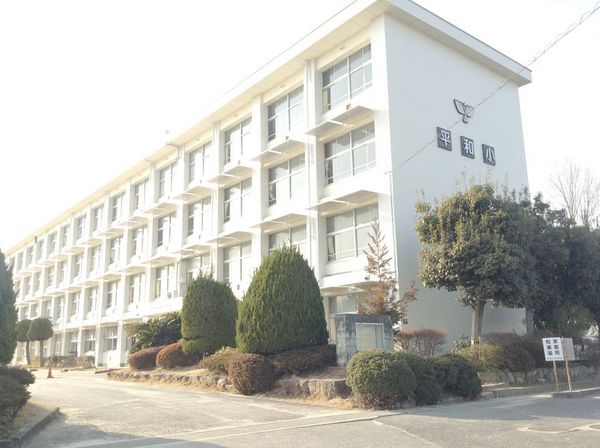 豊田市平山町1丁目新築戸建1号棟(豊田市立平和小学校)