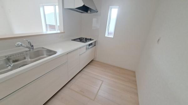 豊田市志賀町第62号棟新築戸建全2棟(キッチン)