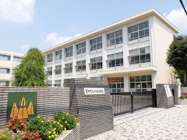 豊田市丸山町4丁目2期 2号棟新築戸建 全3棟(豊田市立山之手小学校)