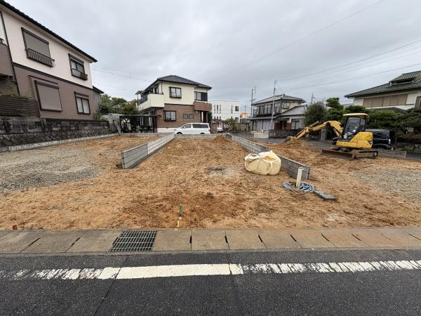 豊田市丸山町4丁目2期　2号棟新築戸建　全3棟