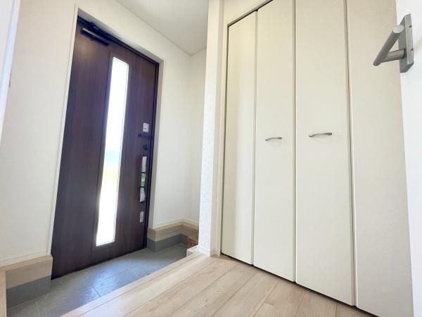 豊田市堤町第31号棟新築戸建全4棟(玄関)