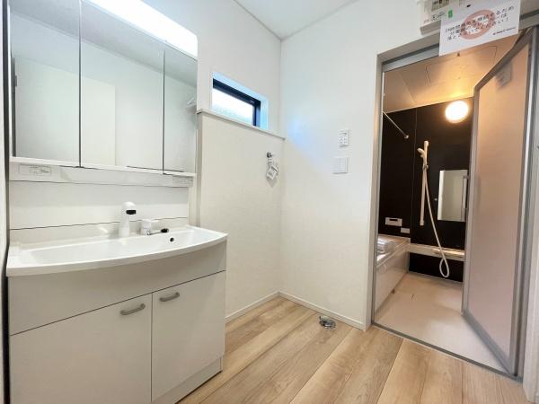 豊田市堤町第32号棟新築戸建全4棟(洗面台・洗面所)