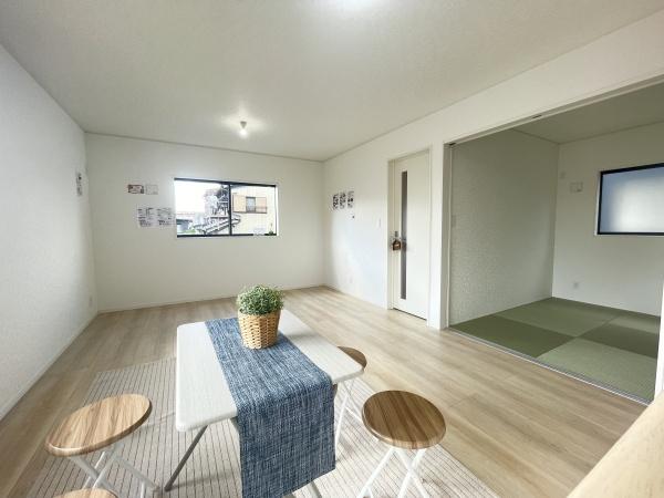 豊田市堤町第34号棟新築戸建全4棟(リビング)