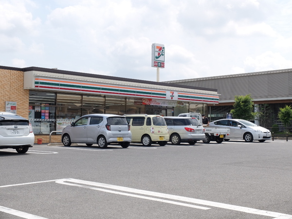 豊田市秋葉町第12号棟新築戸建全2棟(セブンイレブン豊田市下市場店)