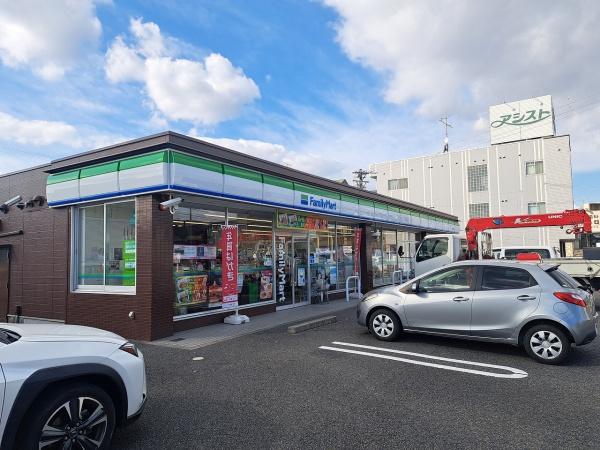 コンセール新川Ⅱ番館(ファミリーマート清須阿原店)