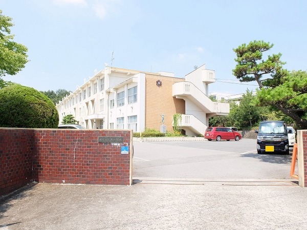 エルシエロ日進天空の館(日進市立東小学校)