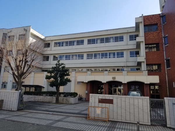 ライオンズマンション引山　中古マンション(名古屋市立香流中学校)