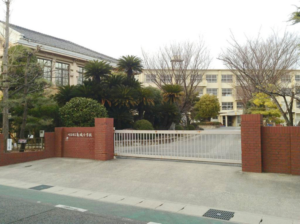 ファミール刈谷　中古マンション(刈谷市立亀城小学校)