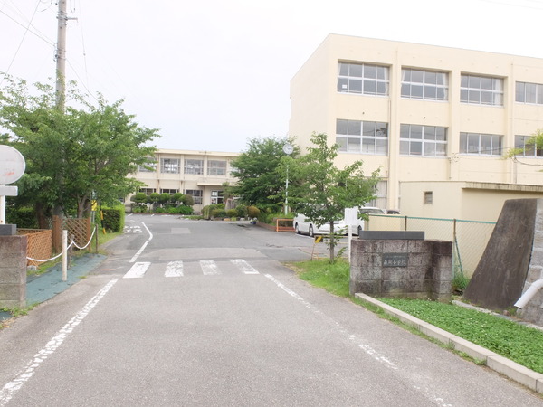 サンハウス尾張森岡Ⅱ(東浦町立森岡小学校)