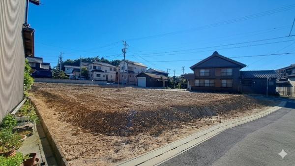 半田市板山町８丁目の土地