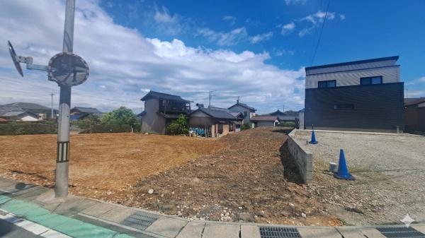 半田市板山町８丁目の土地