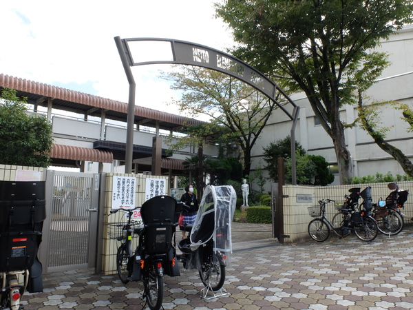 ユニーブル神丘　中古マンション(名古屋市立名東小学校)