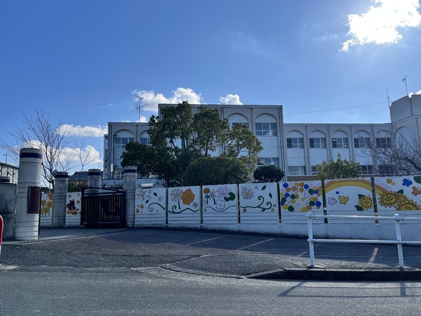 ユニーブル鳴海東ガーデンコート　中古マンション(東丘小学校)