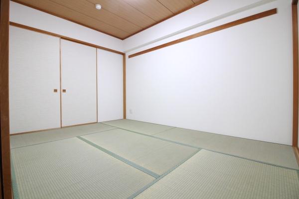 ユニーブル鳴海東ガーデンコート　中古マンション