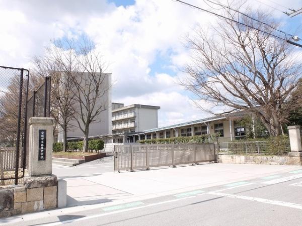 ライオンズガーデン三河安城第2(安城市立篠目中学校)