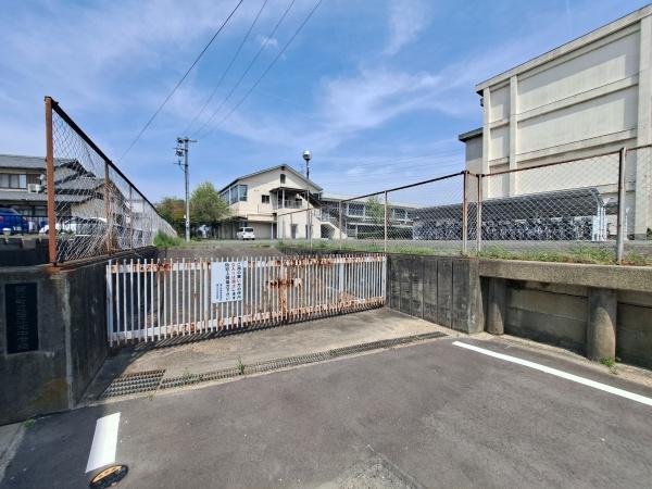ラドーニタワー蟹江　中古マンション(蟹江町立蟹江北中学校)