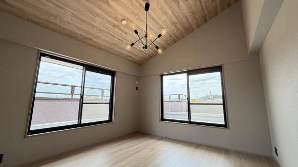 ロイヤルマンション緑丘　中古マンション