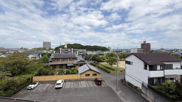 ロイヤルマンション緑丘　中古マンション