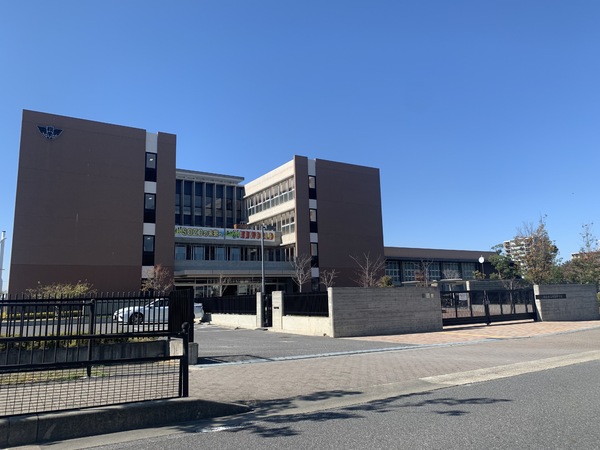 リコット岡崎羽根　中古マンション(岡崎市立翔南中学校)