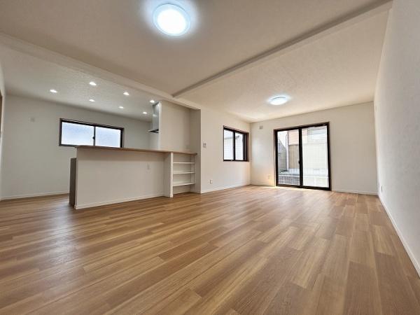 知多市寺本台４丁目の中古一戸建て