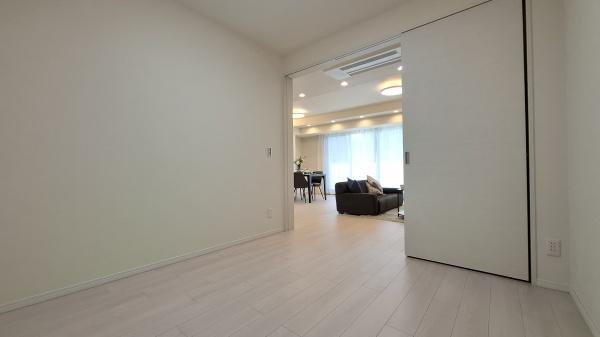 ローレルコート八事広路町　中古マンション