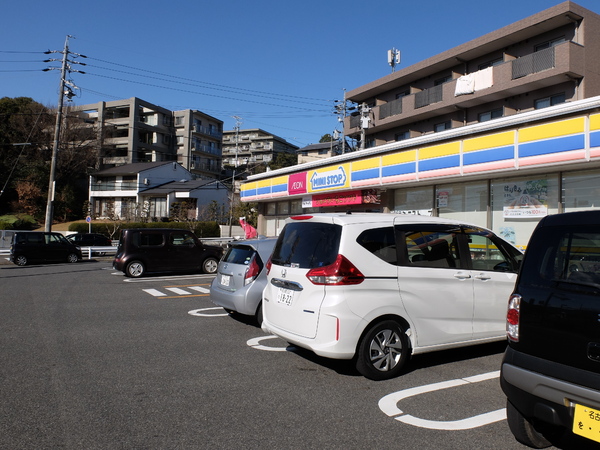 イトーピア東山ガーデンハイツＢ棟(ミニストップ名古屋東山元町店)