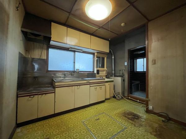 入船５丁目戸建　６LDK