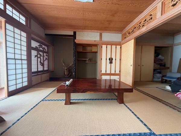 TOMIOKA2300