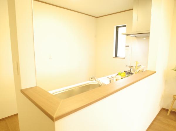 小平市小川町１丁目の新築一戸建