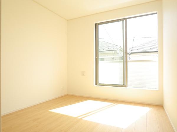 小平市小川東町の新築一戸建