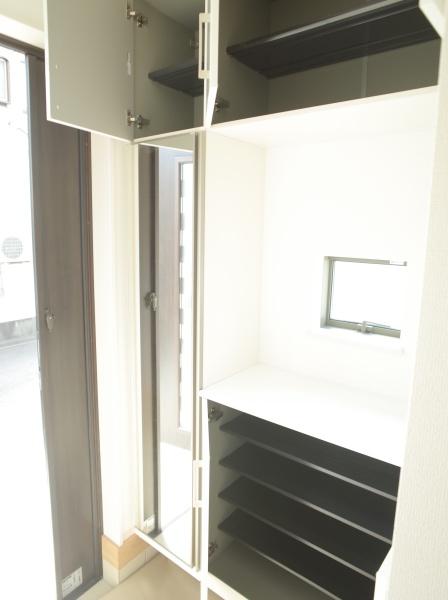 小平市小川東町の新築一戸建