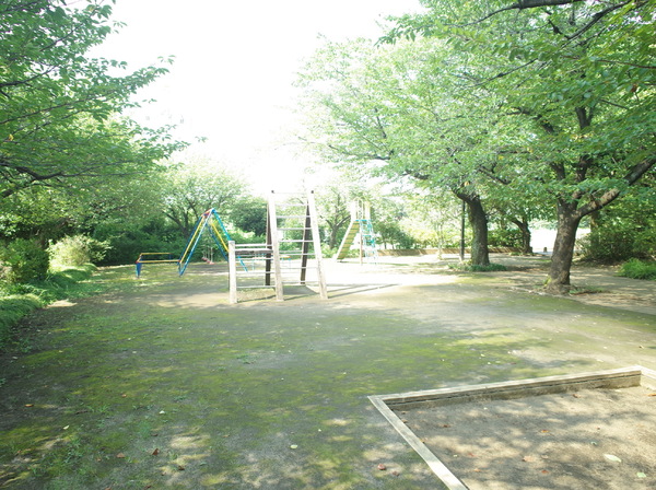 小平市栄町1丁目の土地(ぐみくぼ公園)
