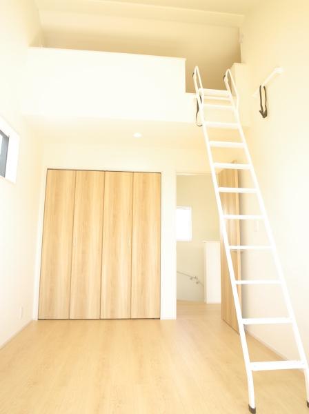 小平市小川町２丁目の新築一戸建
