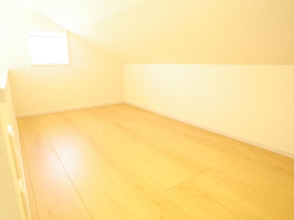 小平市小川町２丁目の新築一戸建